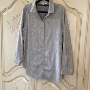 Chico's Gray Button-Up Blouse